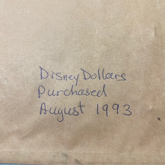 FRAMED DISNEY MICKEY MOUSE DOLLARS - Picture 4 of 4